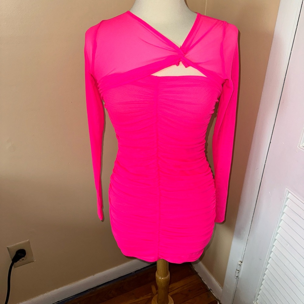 Vibrant Pink Long Sleeve Dress. Size L.